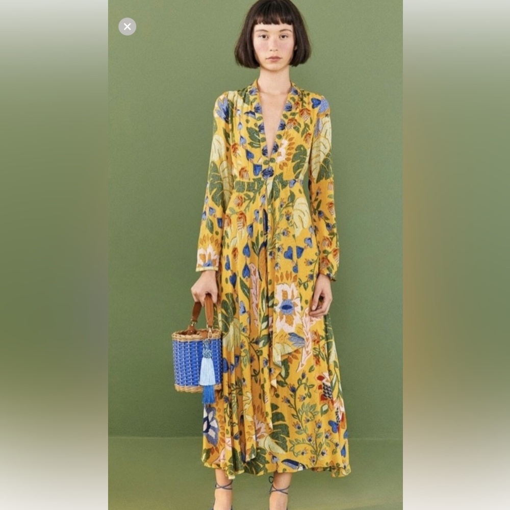 Gorgeous Farm Rio dress excellent condition